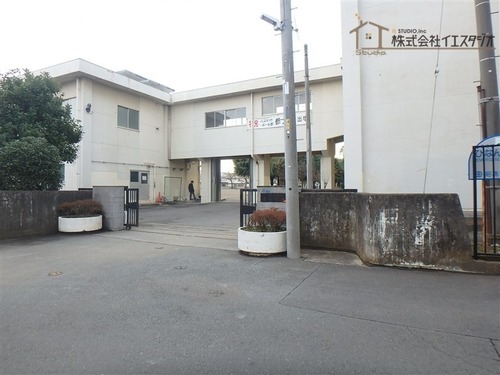 清泉中学校