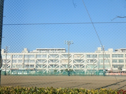 昭和中学校