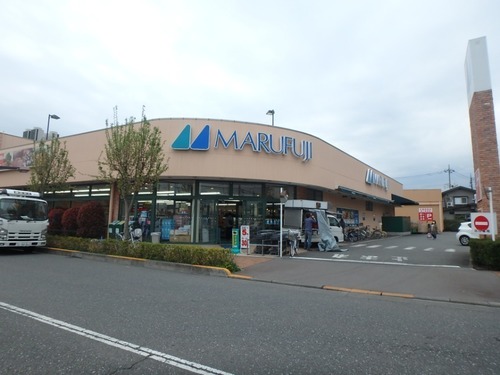 マルフジ 昭島市役所通り店